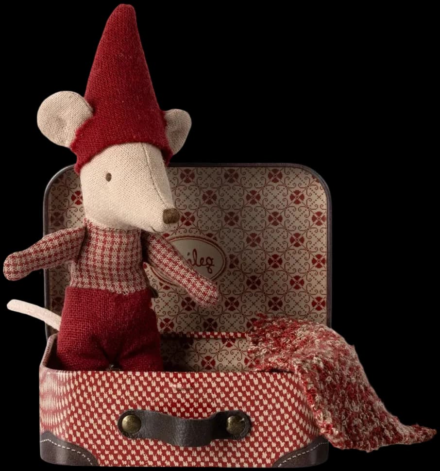 Christmas baby mouse in a suitcase