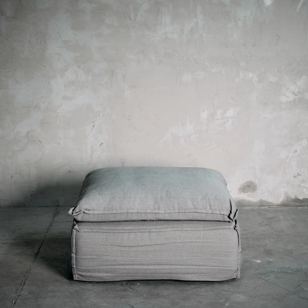 Pouf Victoria 80 x 80 gris medio