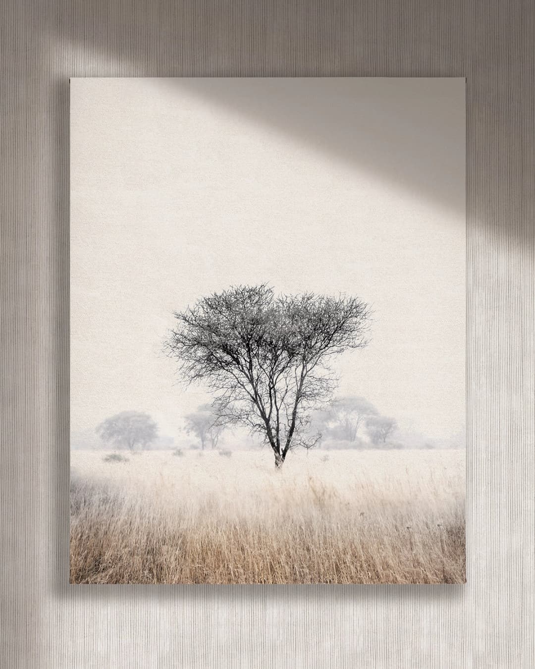Cuadro Espino vertical - 70x90 cm / Lona tensada con bastidor + marco color mañío